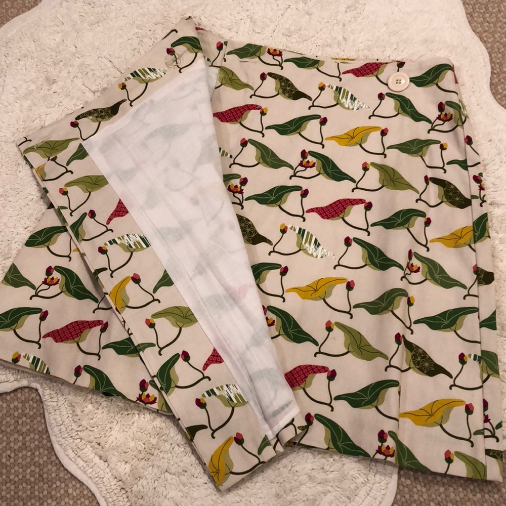 Anthropologie Floral Pattern Wrap Skirt - Picture 5 of 8